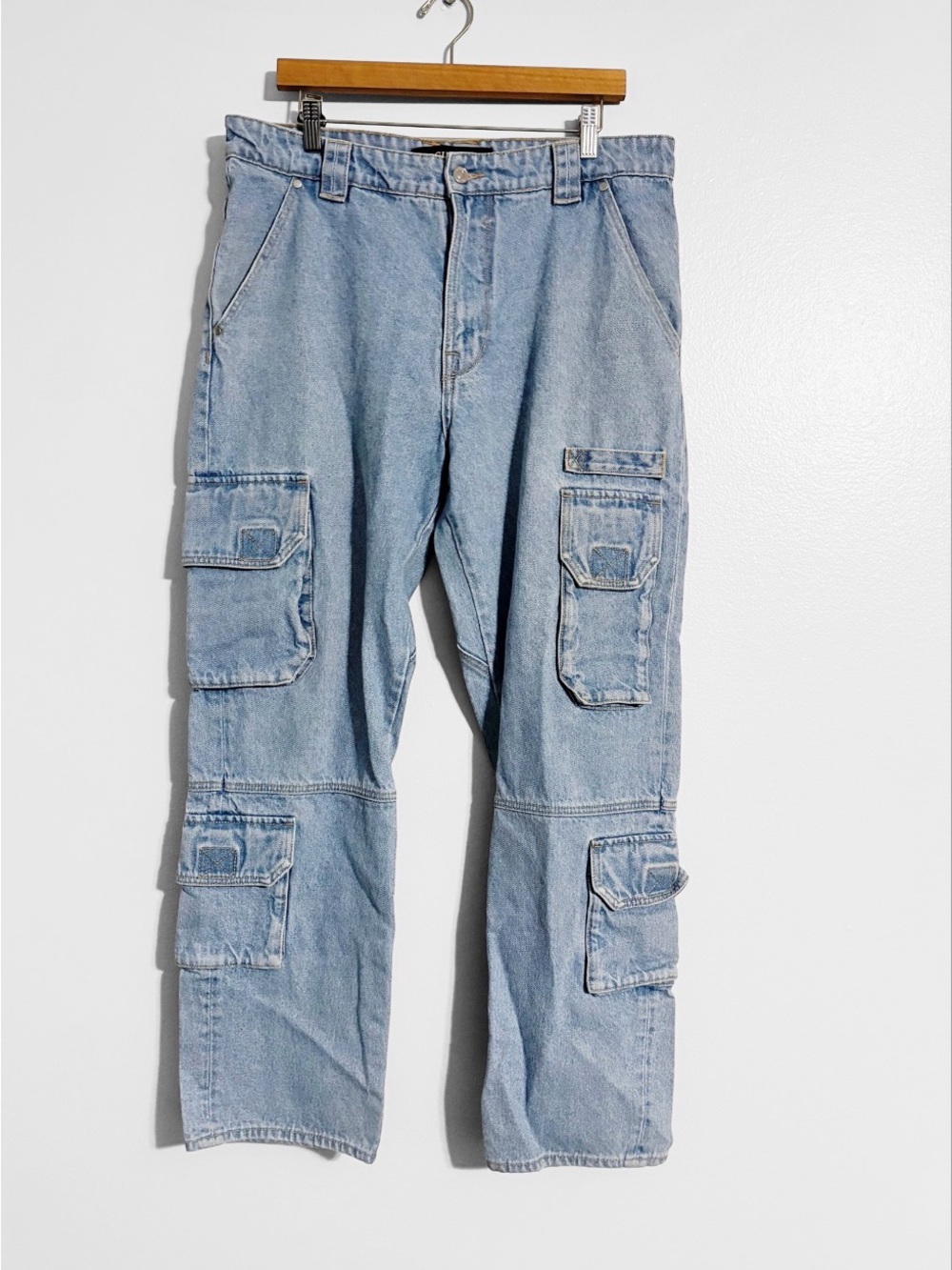 Guess Vintage Carpenter Fit Cargo Jeans